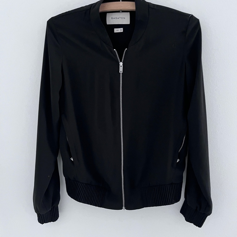 Aritzia Babaton Black Gilroy Bomber Jacket
Size XXS